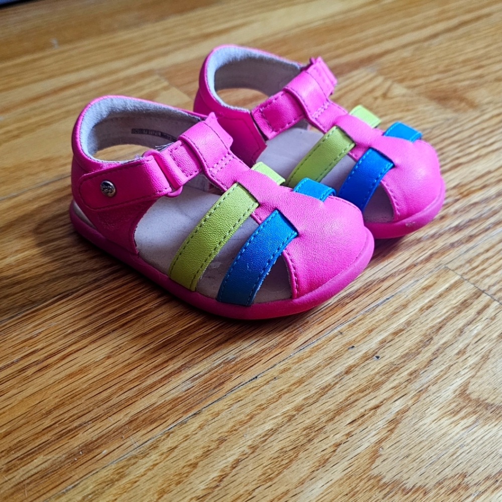 Toddler ugg sandals